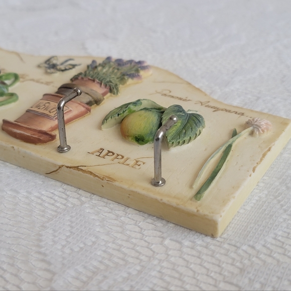 Vintage Marks & Spencer Hand Painted Key Holder Rare - Picture 4 of 15